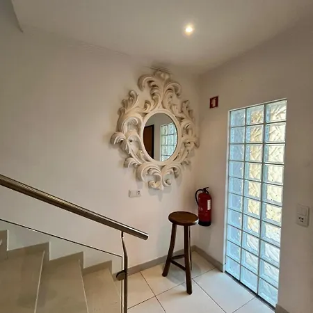 Buganvilias House * Αλμπουφέιρα